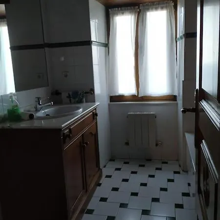 Casa Barrio El Reloj - Llastres